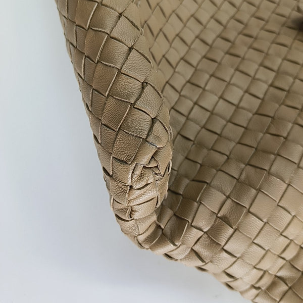 Cesta Lambskin Beige