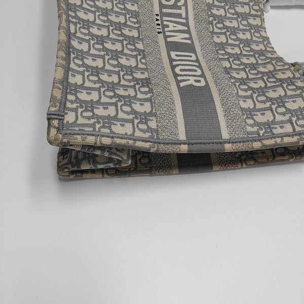 Book Tote Medium Oblique Canvas White