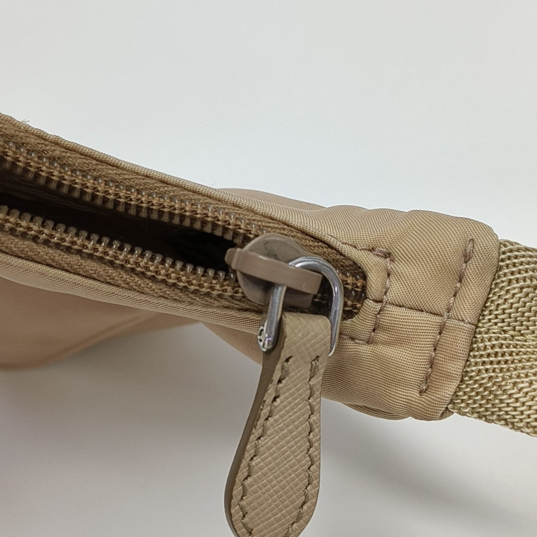 Re-Edition2000 Mini Nylon Beige