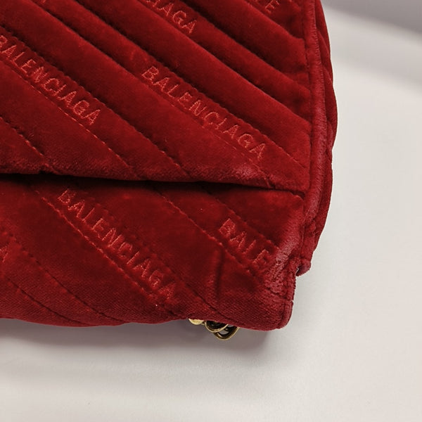 BB Velvet Red