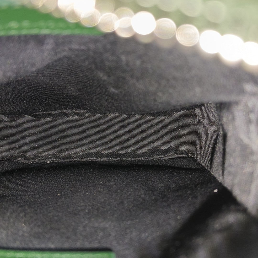 World Tour Oblique Calfskin Green