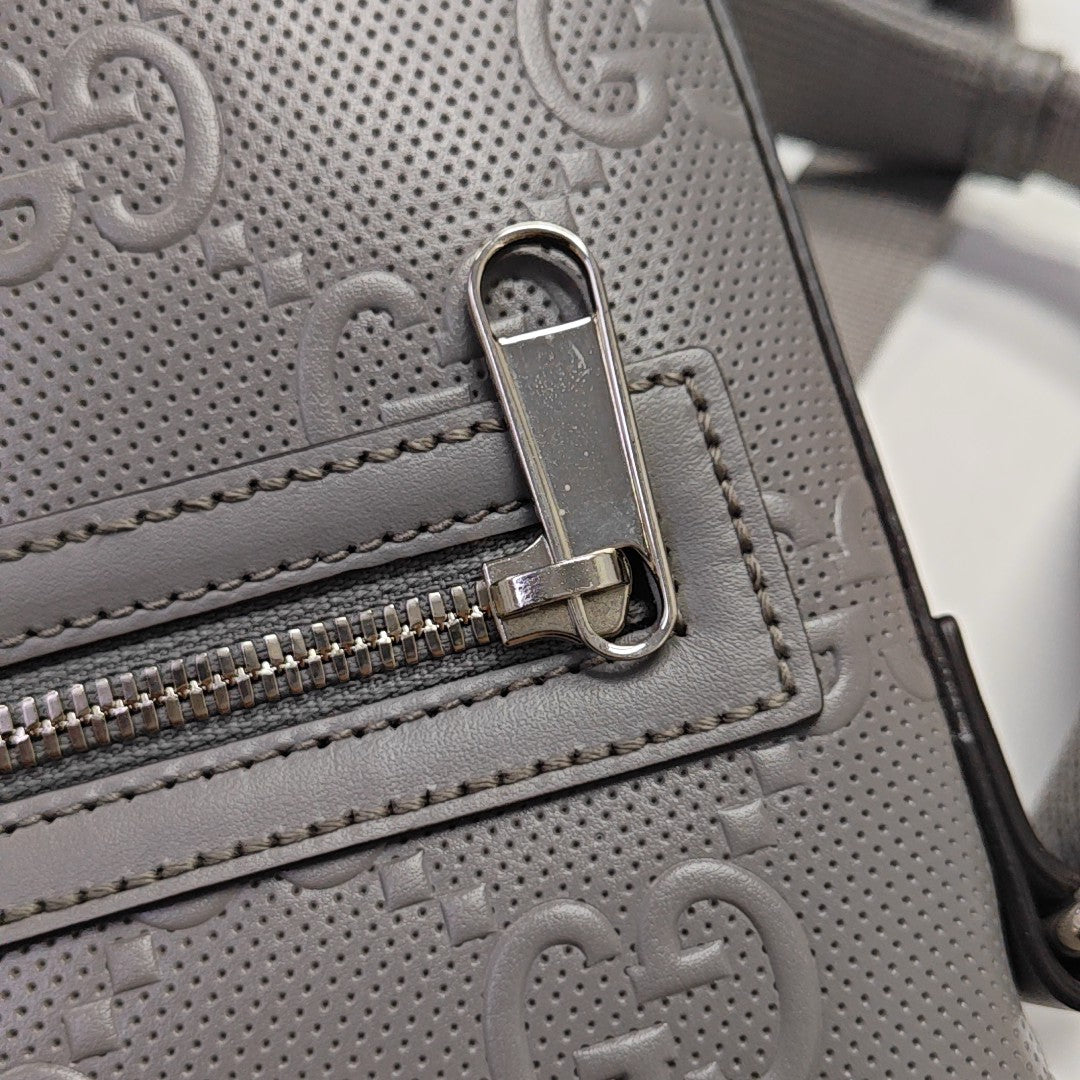 Interlocking G Large Monogram Calfskin Gray