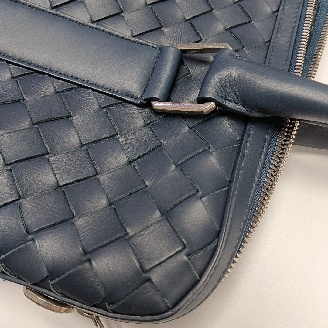 Intrecciato Calfskin Blue