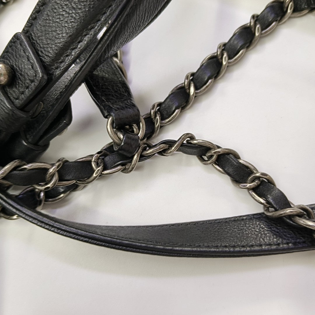 Quilted Calfskin Shoulder Bag Black