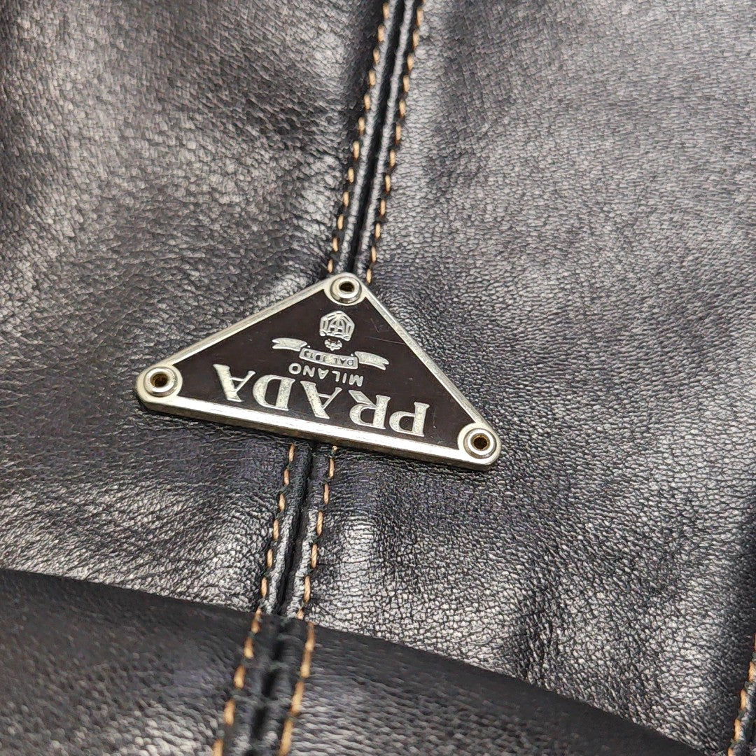 Calfskin Bucket Bag Black