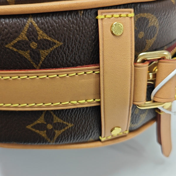 BOITE CHAPEAU PM Monogram Coated Canvas Brown