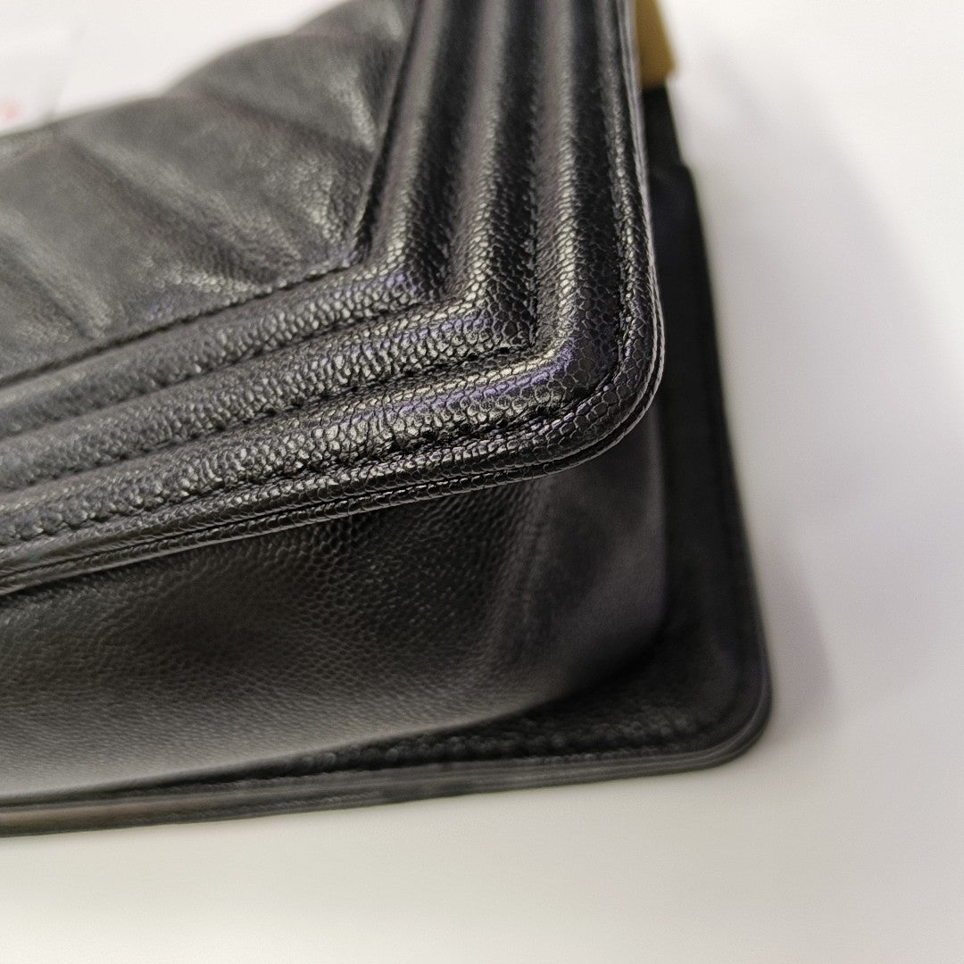 Leboy Small Chevron Grained Calfskin Black