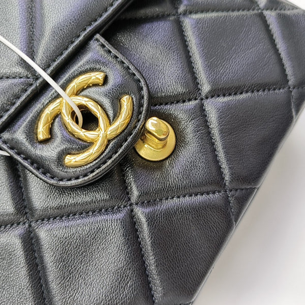 CLASSIC FLAP Mini Quilted Lambskin Black