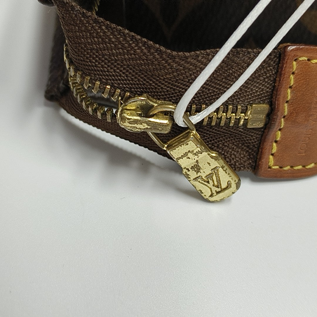 TOILET POCKET 26 Monogram Coated Canvas Brown