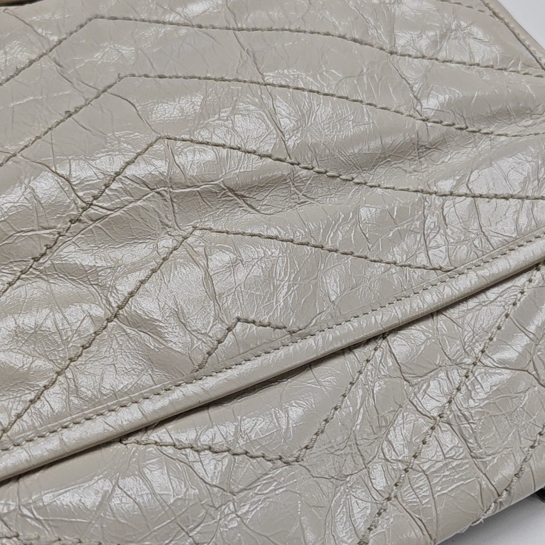 NIKI Medium Chevron Calfskin White