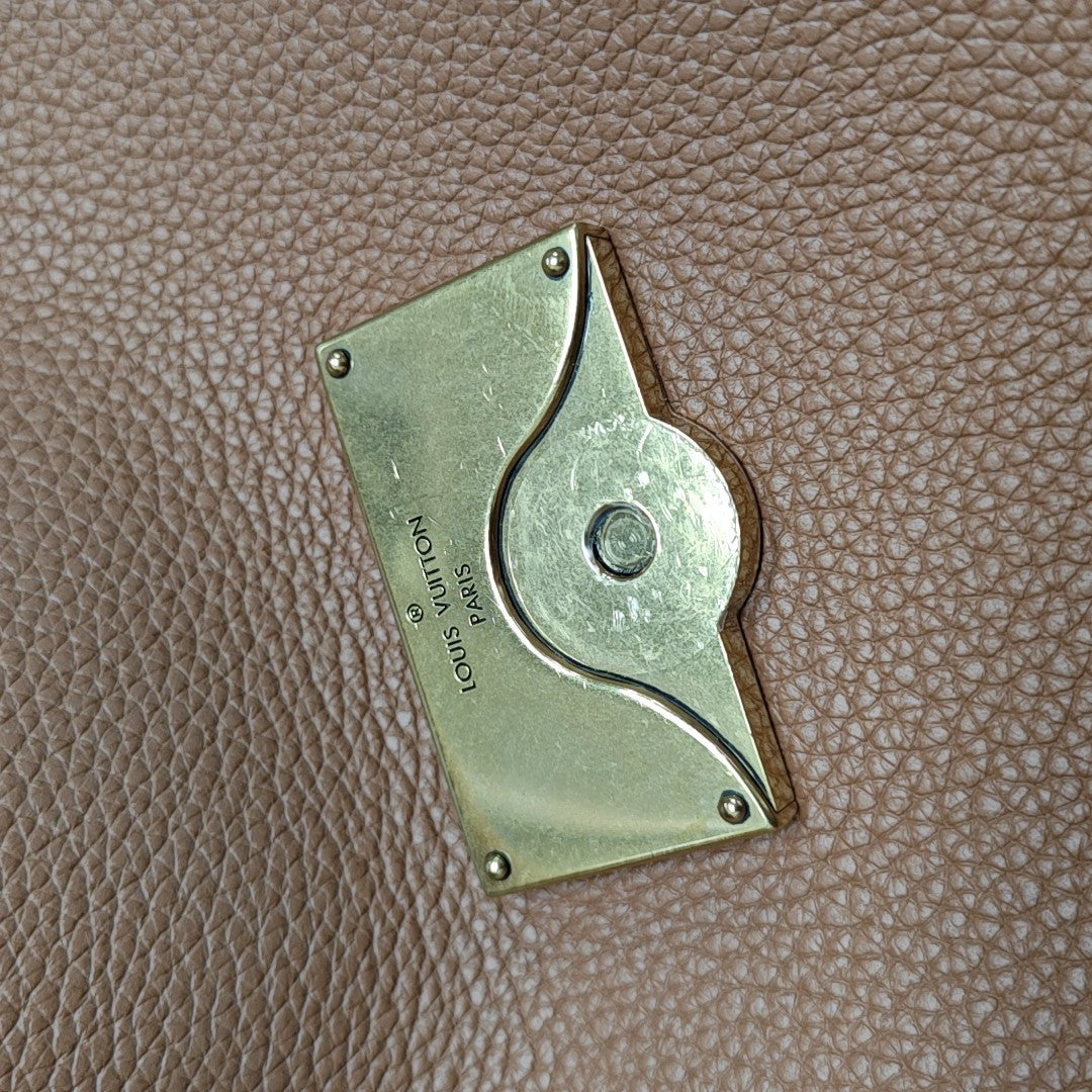 Calfskin Shoulder Bag Brown