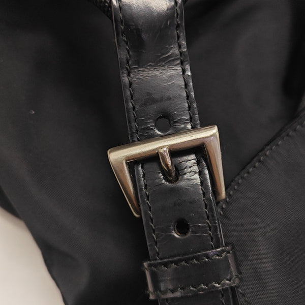 Re-Nylon Medium Nylon Black
