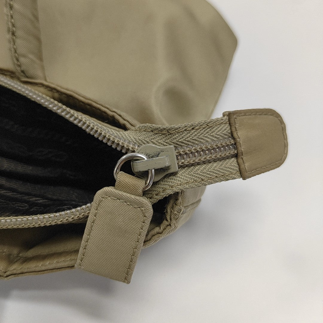 Clutch Nylon Green