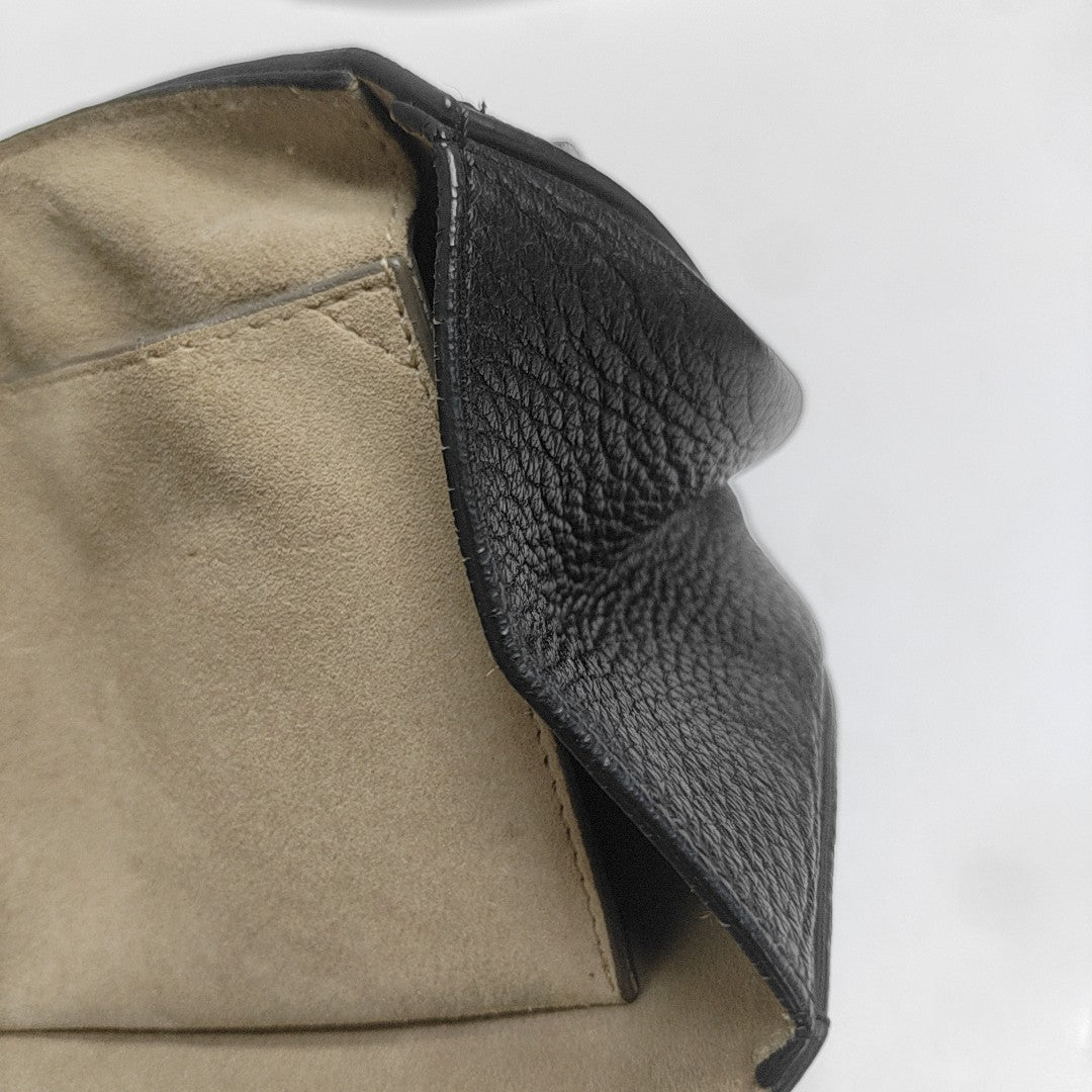 Drew Medium Calfskin Black
