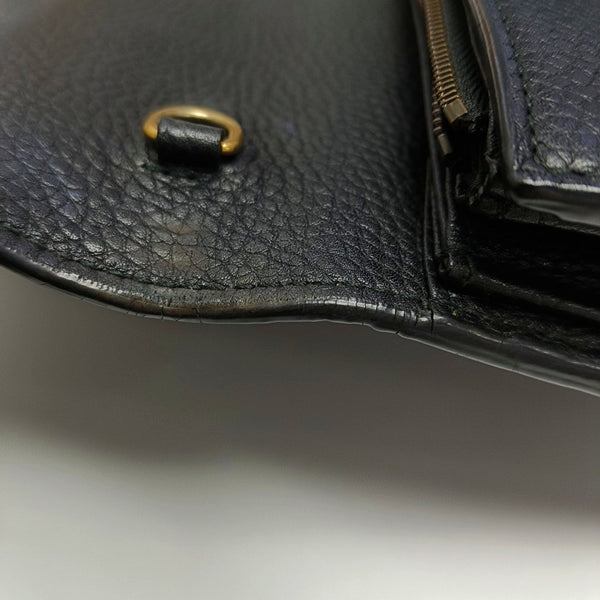 Authenticated pre-owned  GG Marmont Mini Calfskin Black - Crossbody Bag at Looply