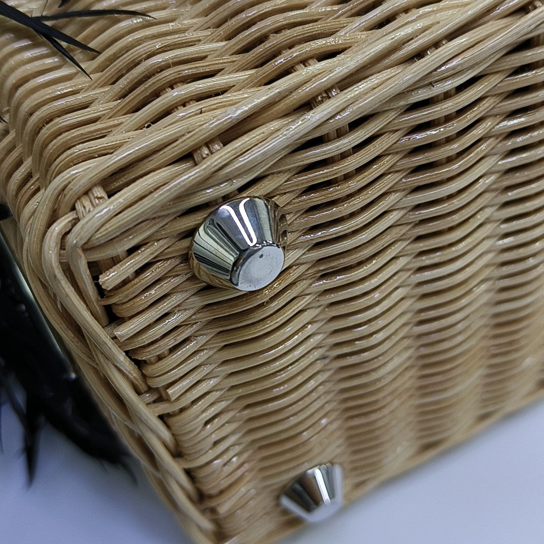Special Material Shoulder Bag Beige
