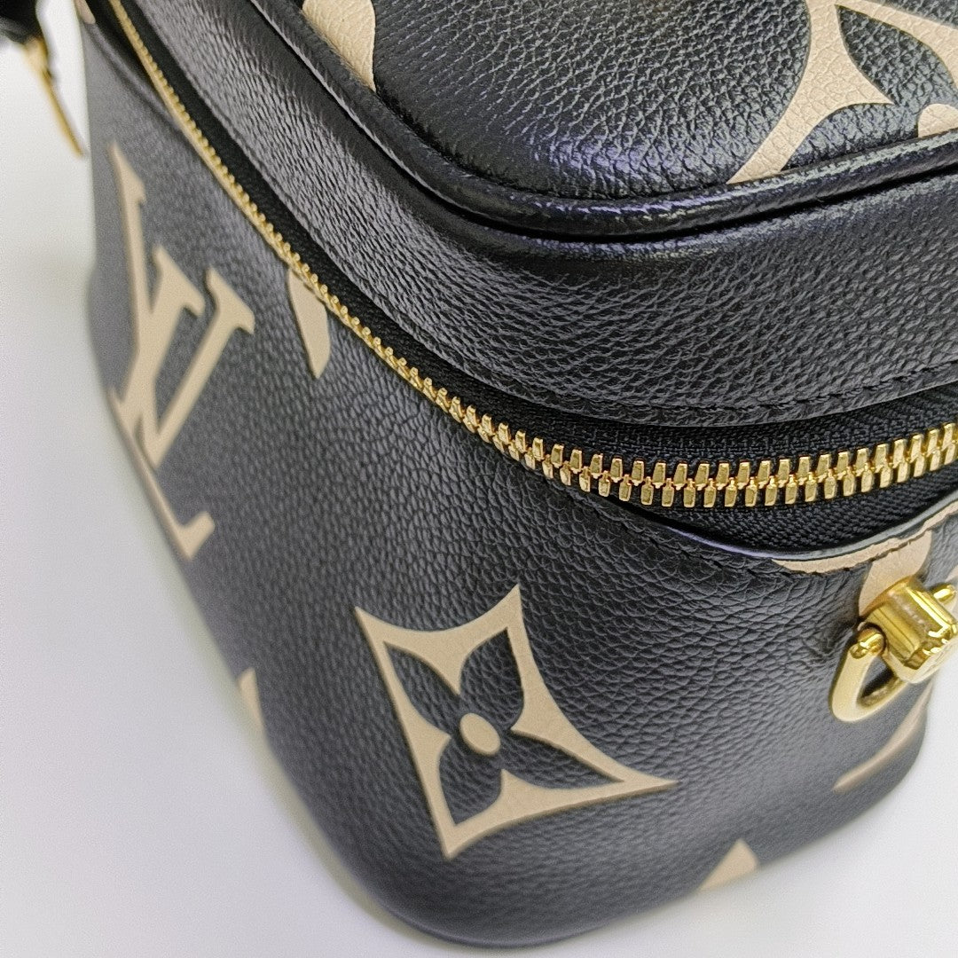 VANITY PM Monogram Calfskin Black