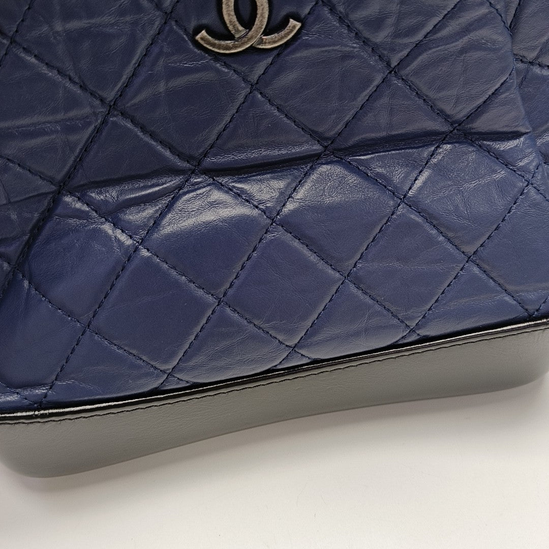 GABRIELLE Small Quilted Calfskin Blue