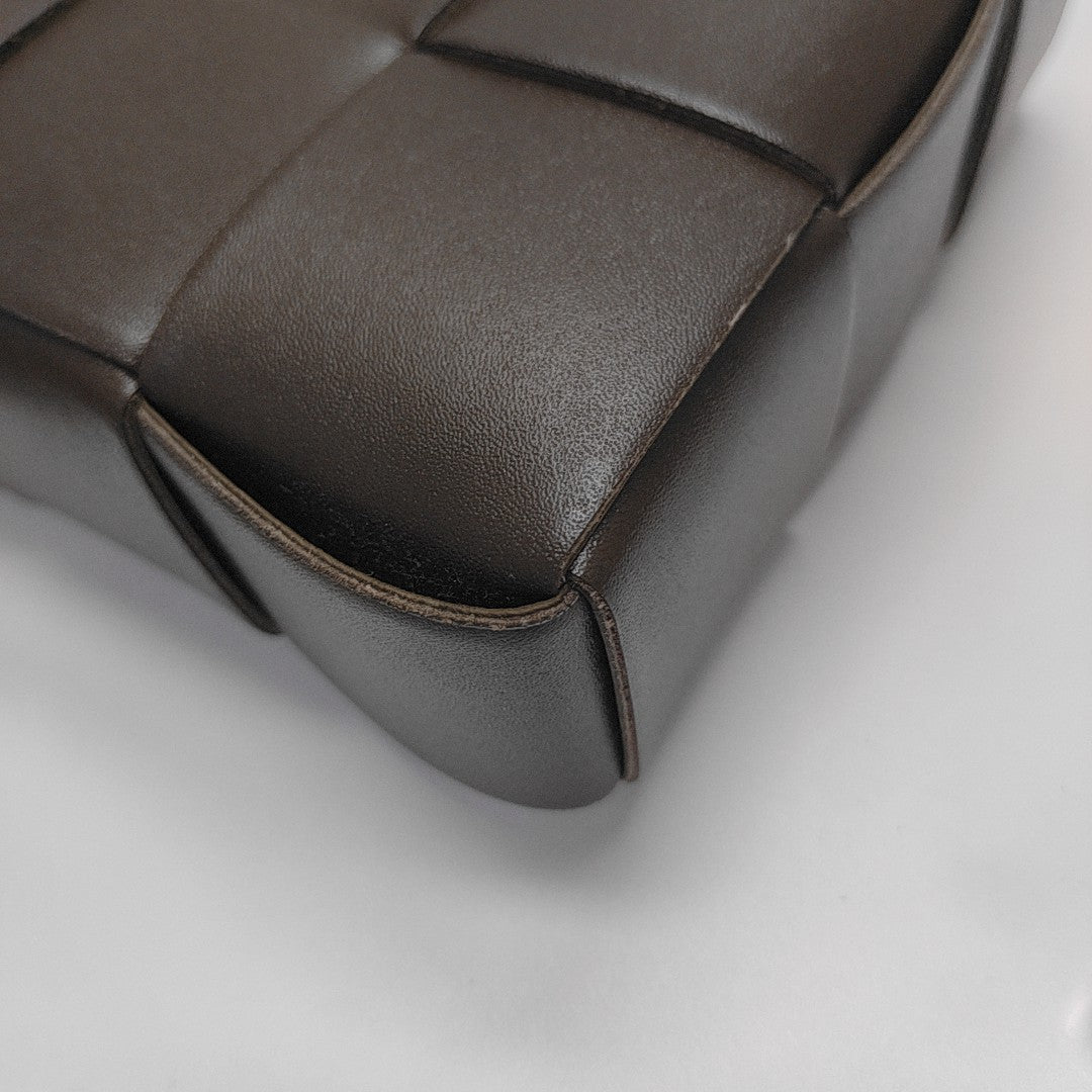 Cassette Mini Calfskin Brown