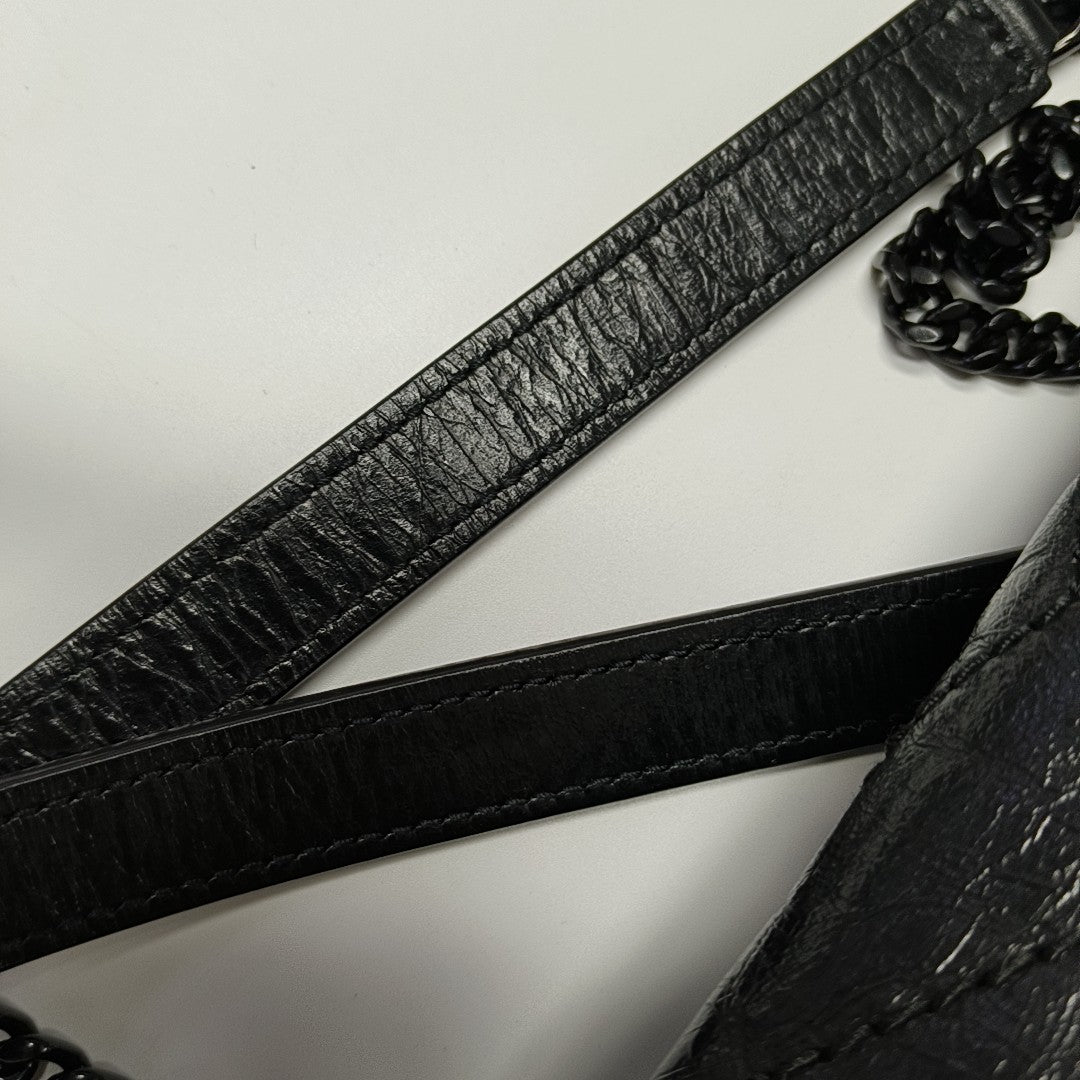 NIKI Small Chevron Calfskin Black
