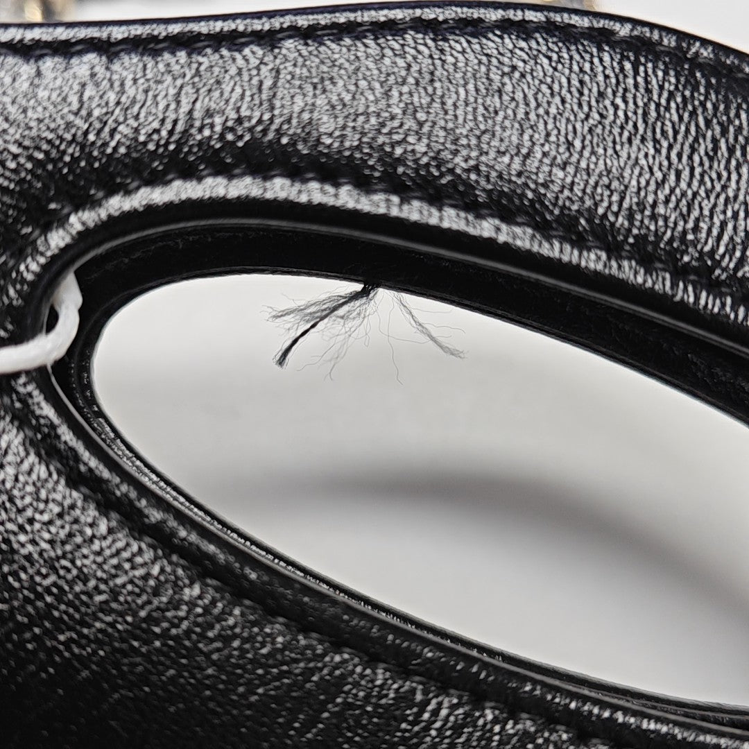 CHANEL 31 Quilted Lambskin Black
