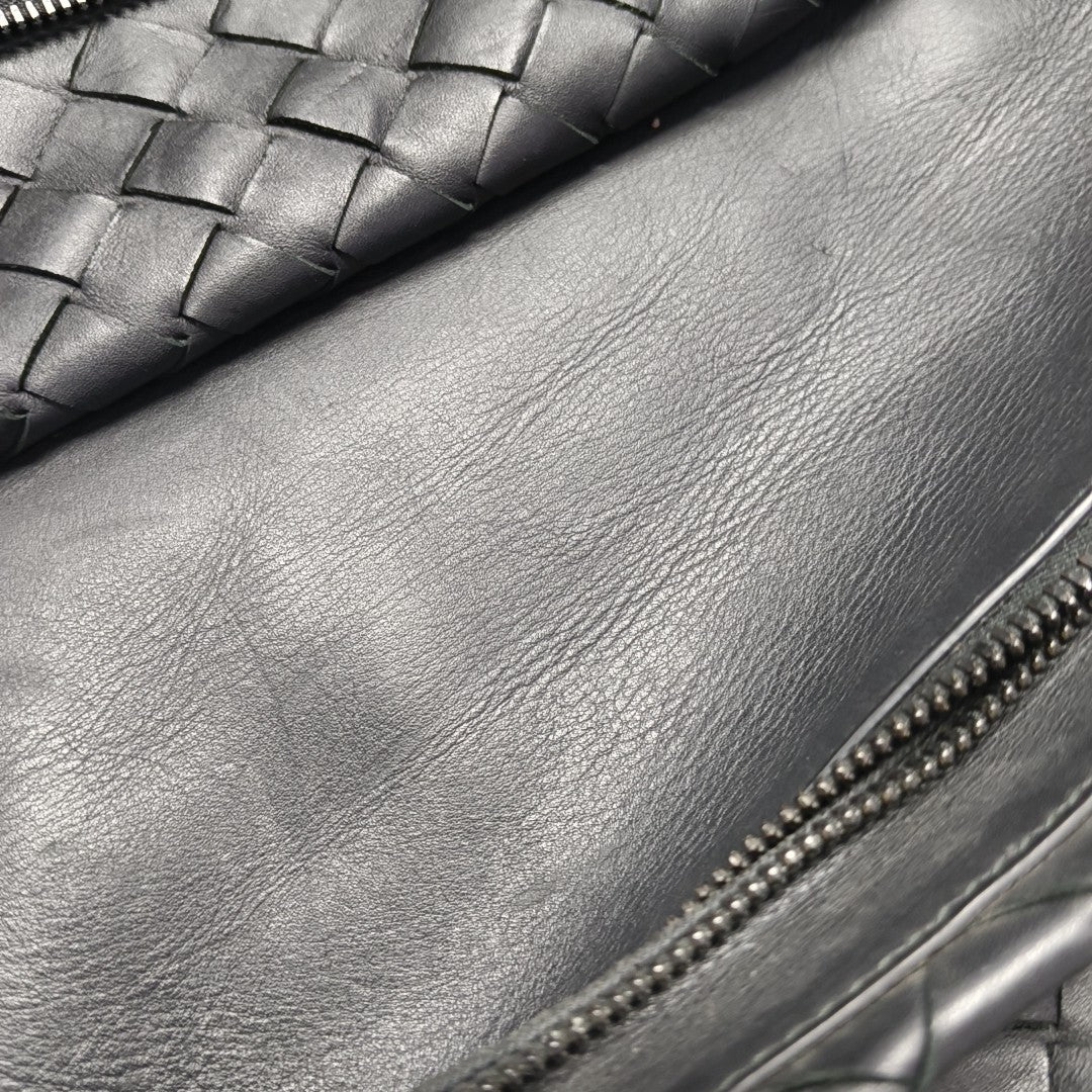 Calfskin Backpack Medium Black