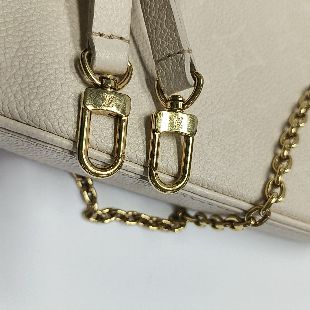 EASY POUCH ON STRAP Calfskin Beige