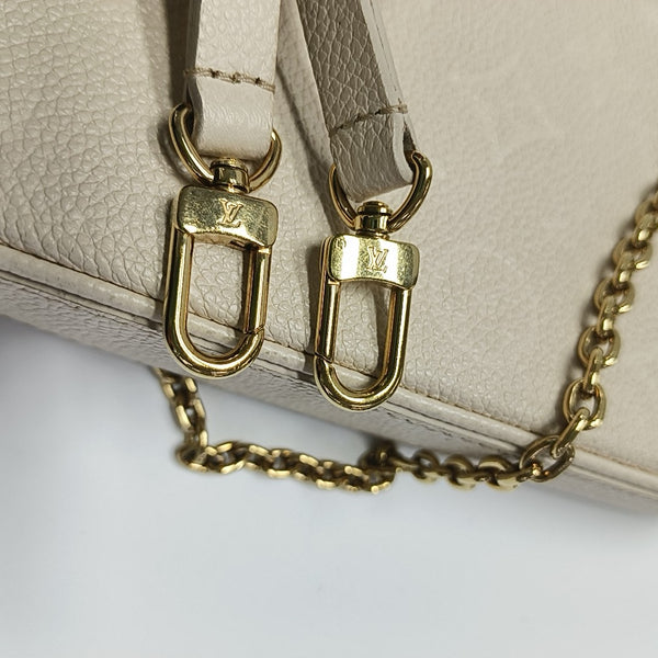 EASY POUCH ON STRAP Calfskin Beige