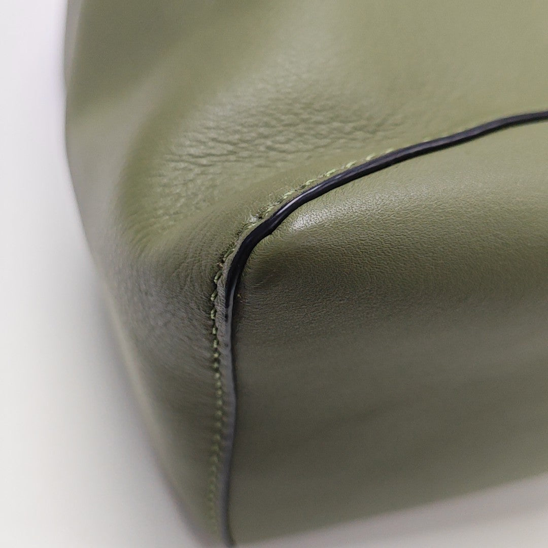 Puzzle Hobo Medium Calfskin Green