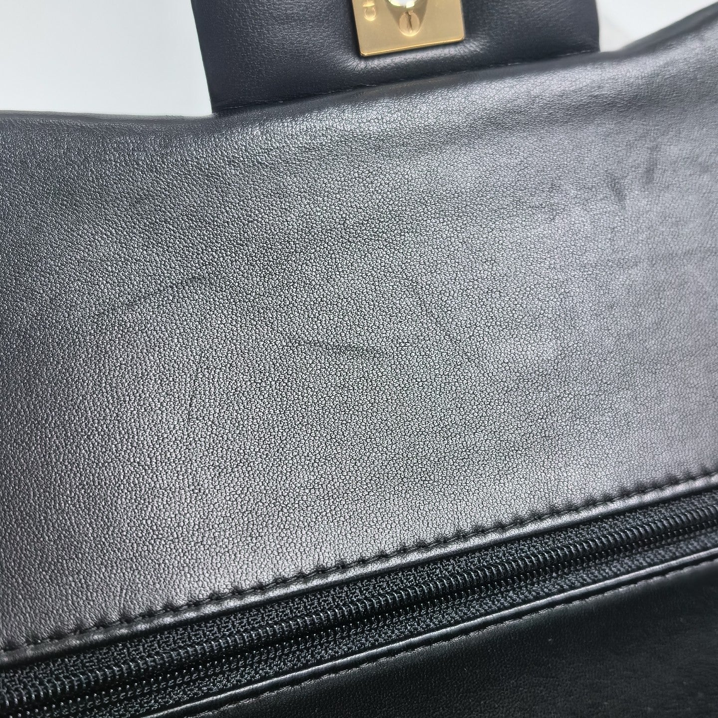 CLASSIC FLAP Jumbo Quilted Lambskin Black