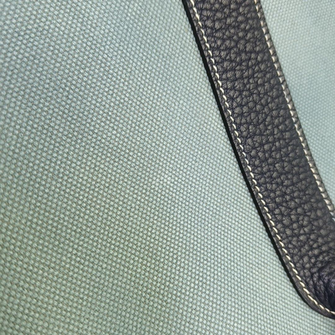 Garden Party 36 Canvas Blue