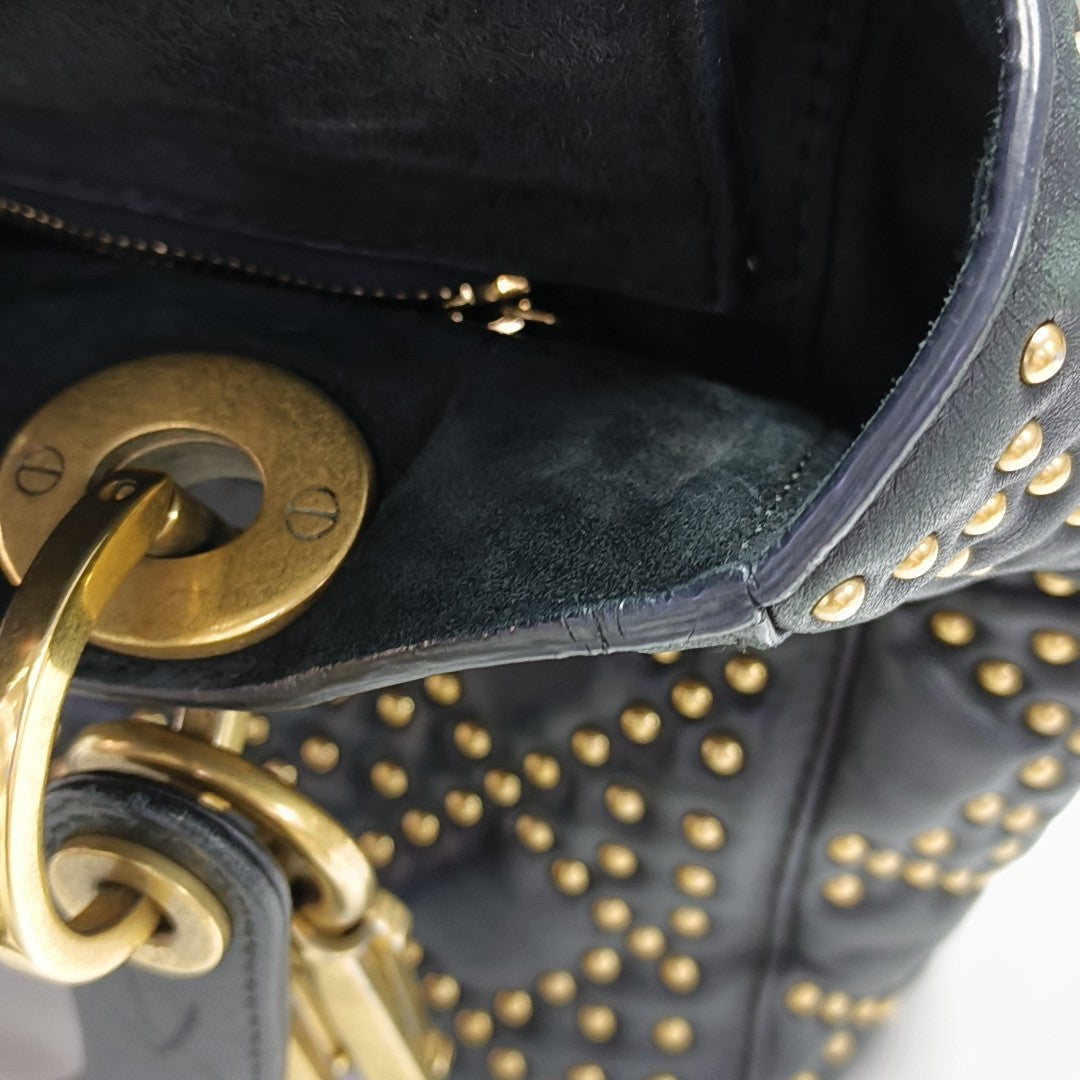 Lady Dior Medium Cannage Lambskin Black