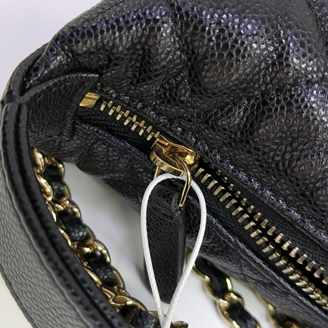 HOBO Quilted Grained Calfskin Black