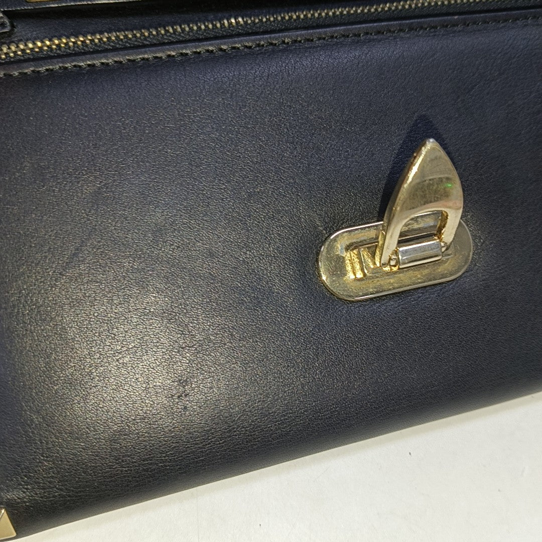 My Rockstud Calfskin Black