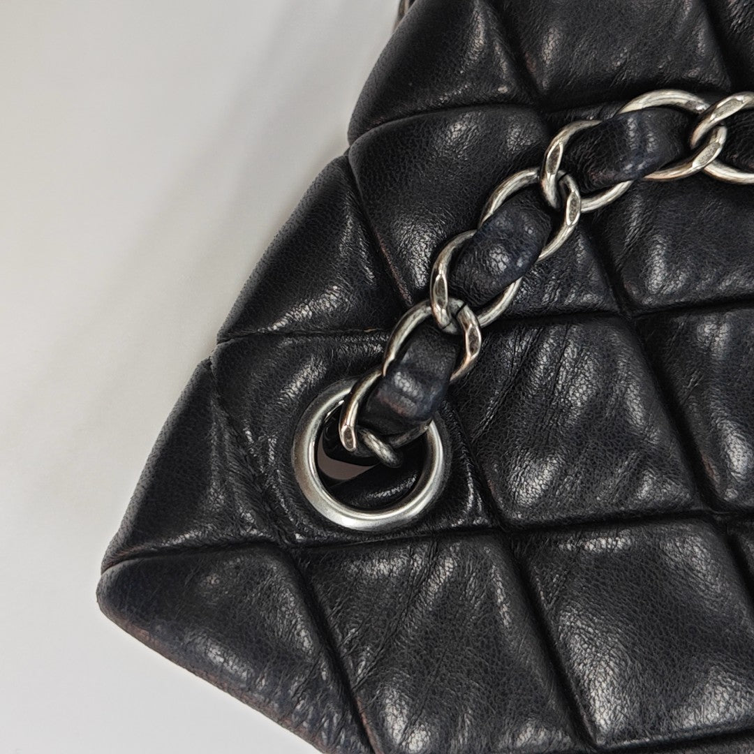 Quilted Lambskin Shoulder Bag Black