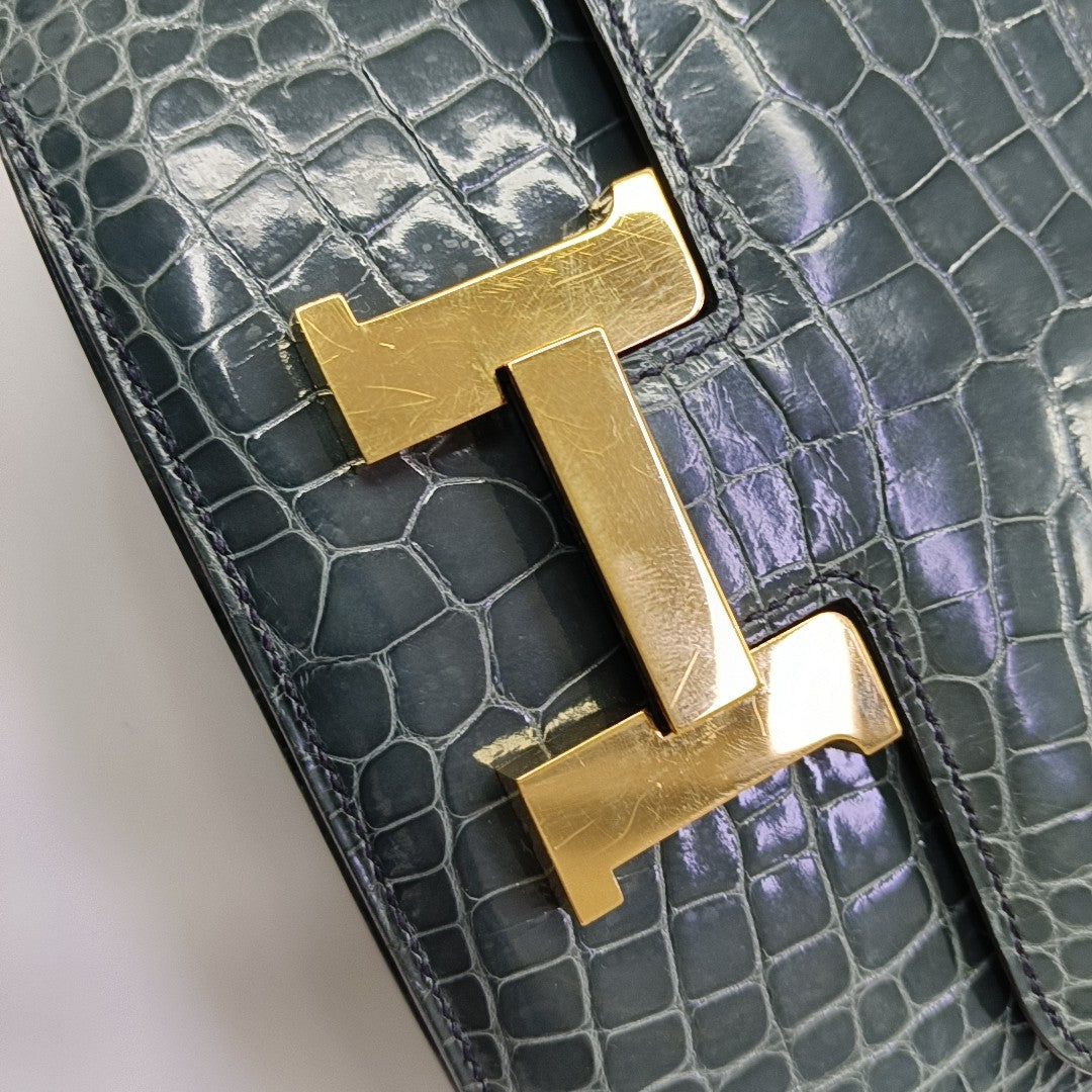 Constance 19 Shiny Porosus Crocodile Blue