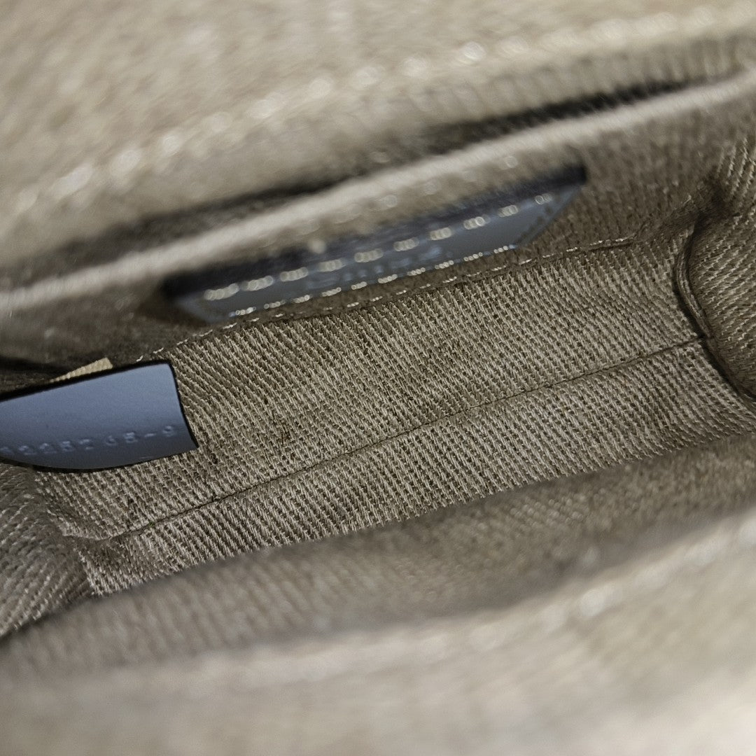 Woody Nano Canvas Beige