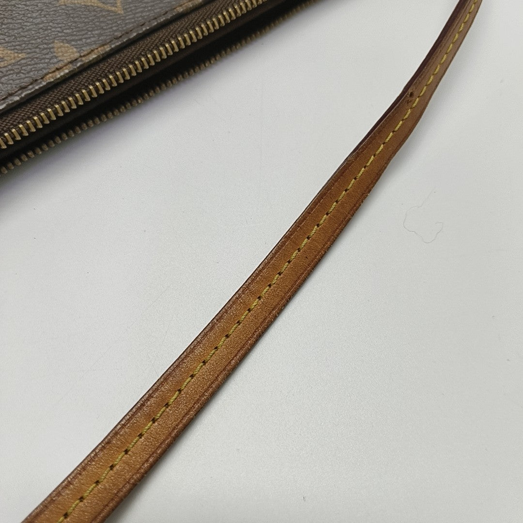 ACCESSOIRES GM Monogram Coated Canvas Brown