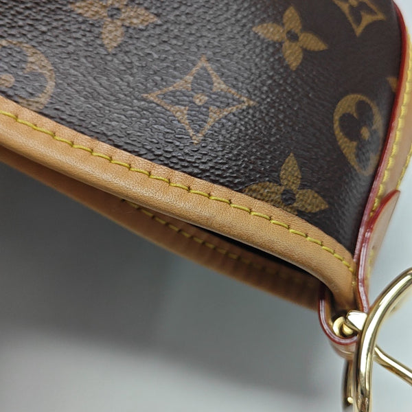 CARRYALL MM Monogram Coated Canvas Brown
