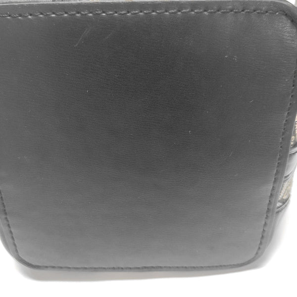 Authenticated pre-owned  NOÉ Fabric Black - Bucket Bag at Looply