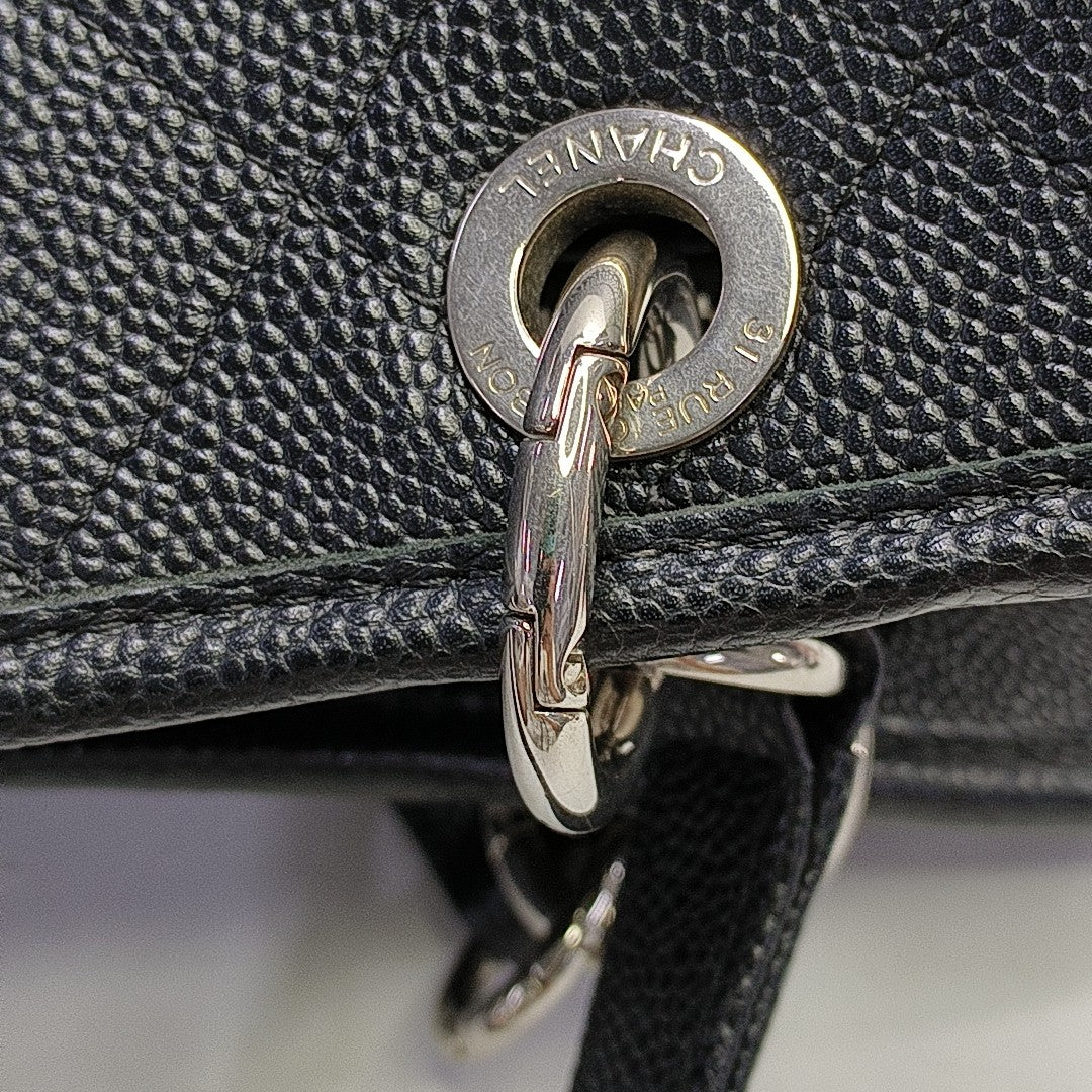 Quilted Grained Calfskin Black