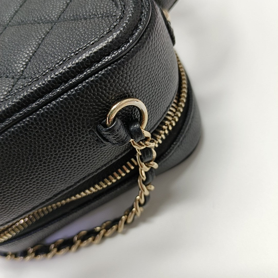 FILIGREE Small Quilted Grained Calfskin Black
