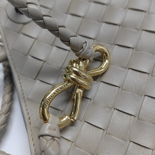 Andiamo Mini Lambskin Beige