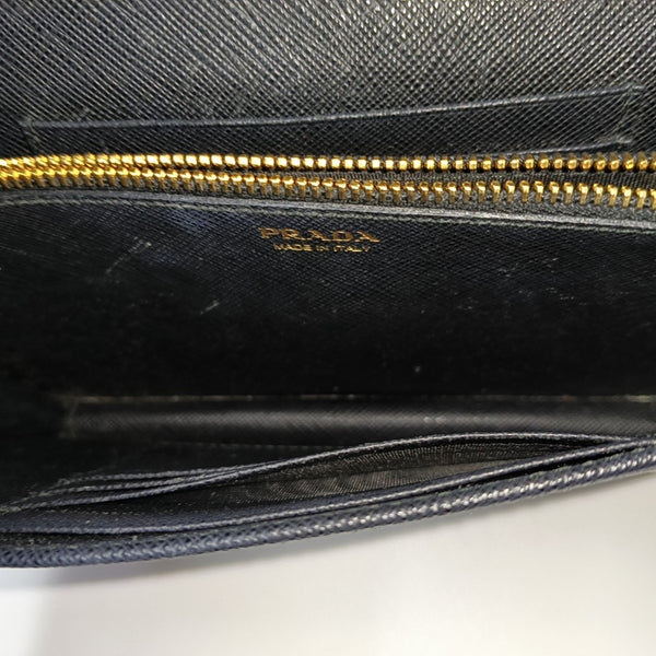 Saffiano Calfskin Shoulder Bag Black