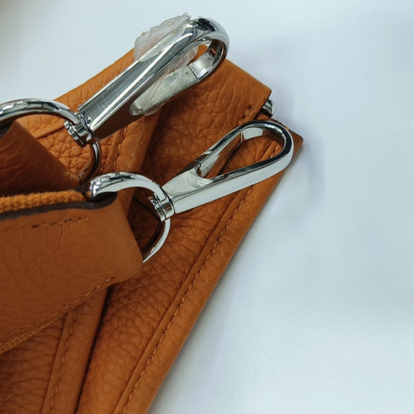 Evelyne PM Clemence Orange