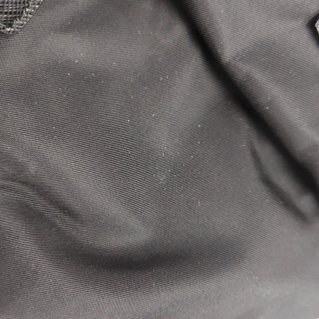 Vela Nylon Black