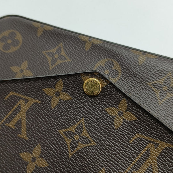Authenticated pre-owned  FÉLICIE Monogram Coated Canvas Brown - Shoulder Bag at Looply