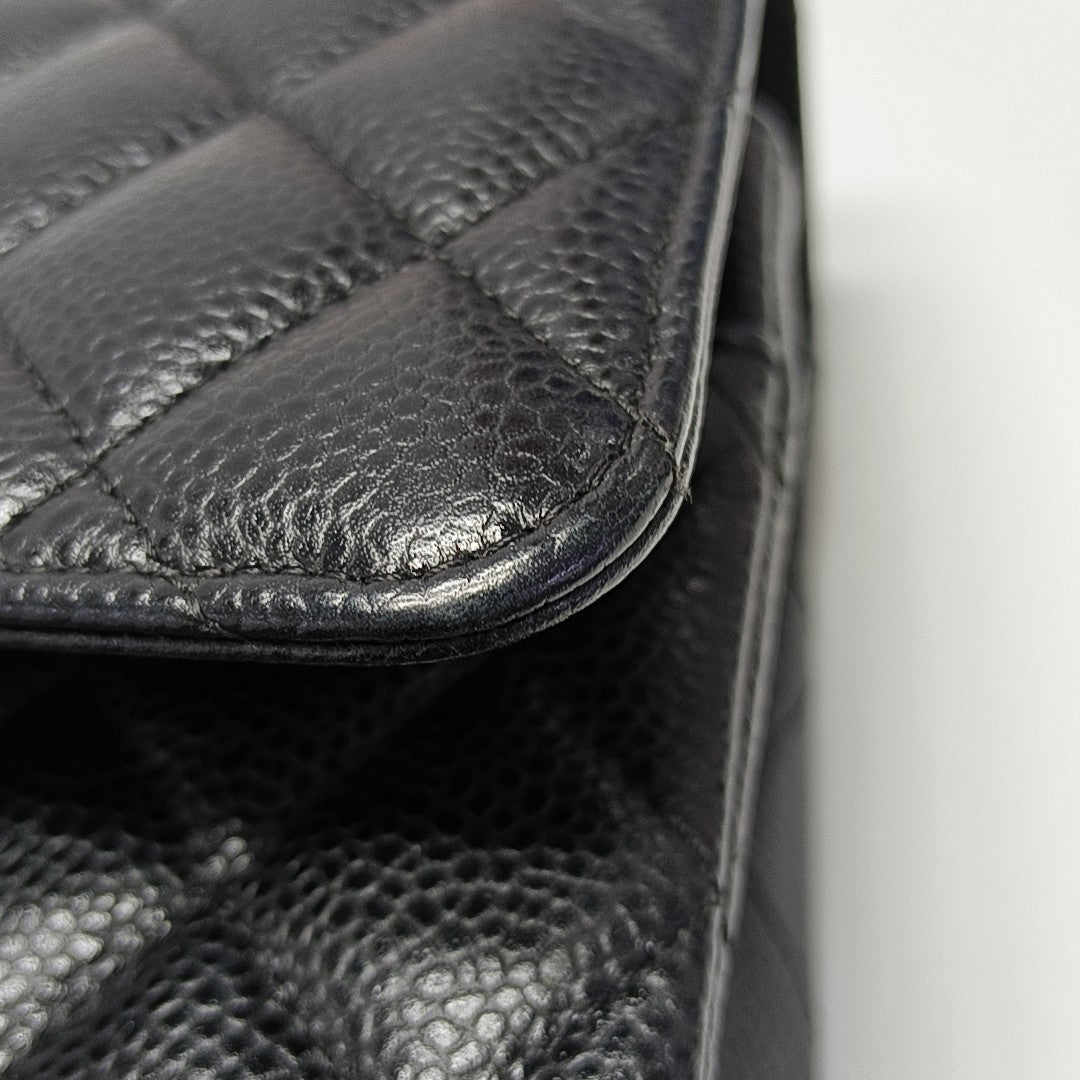 CLASSIC FLAP Medium Quilted Grained Calfskin Black