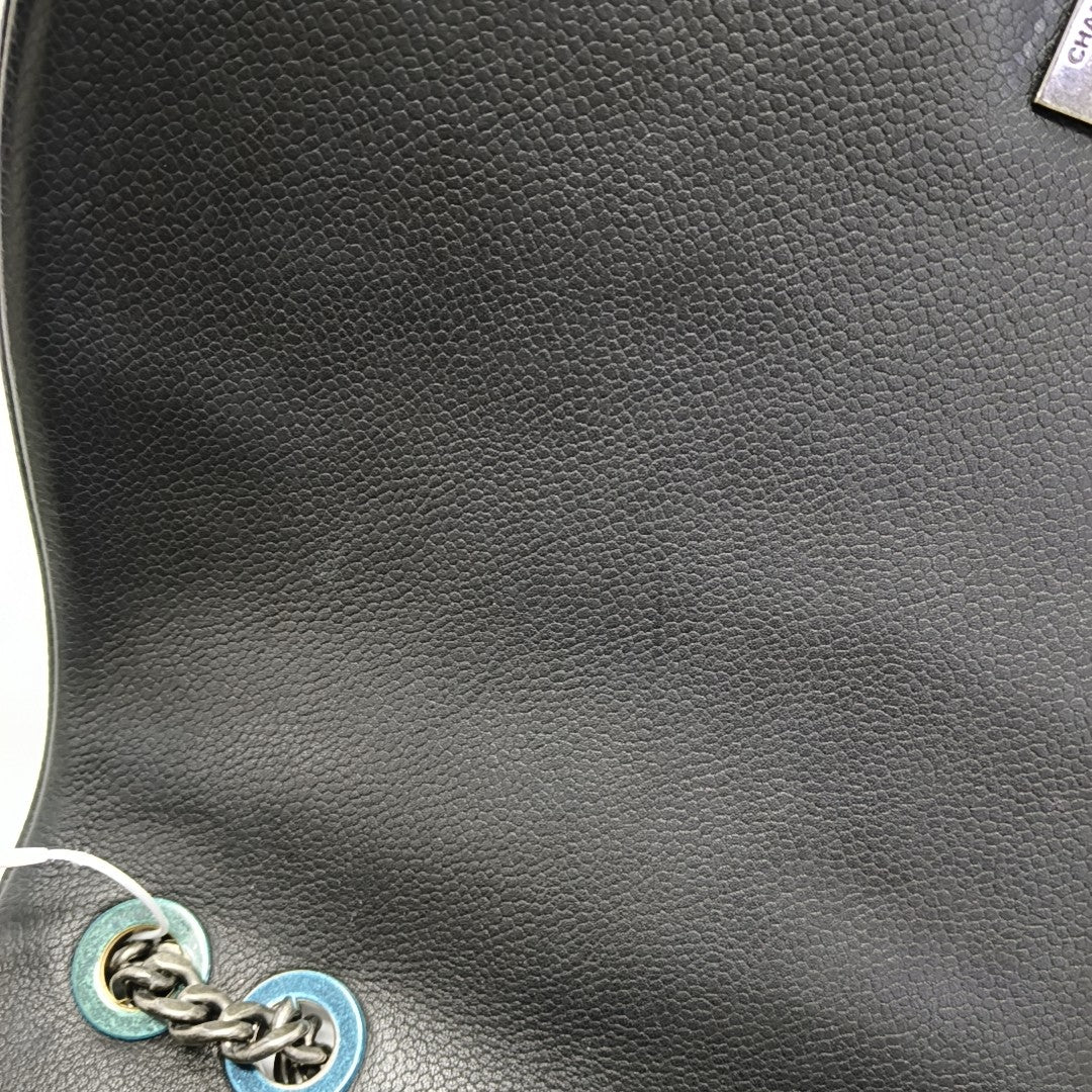 Caviar Quilted Grained Calfskin Black