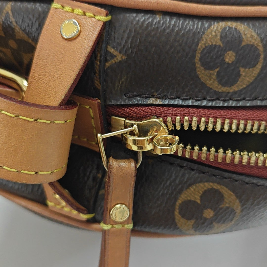 BOITE CHAPEAU MM Monogram Coated Canvas Brown